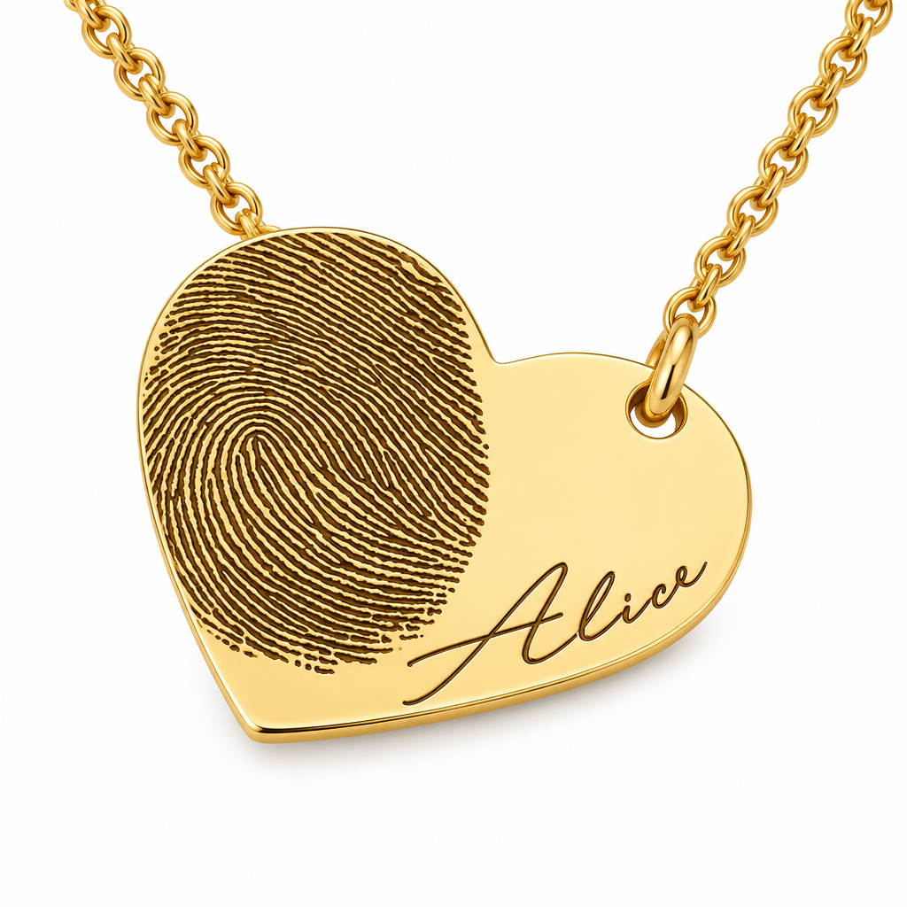 Collier cœur empreinte digitale gravée or, packshot fond blanc, bijou mémorial Kylara