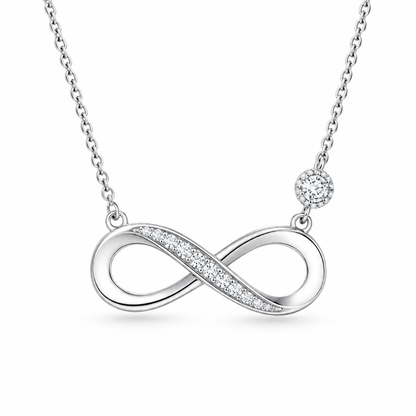 Packshot collier infini argent diamants fond blanc
